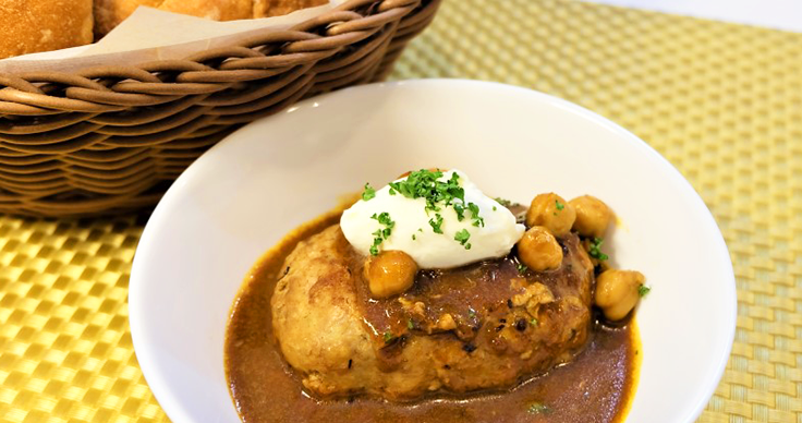 カレー煮込みハンバーグ