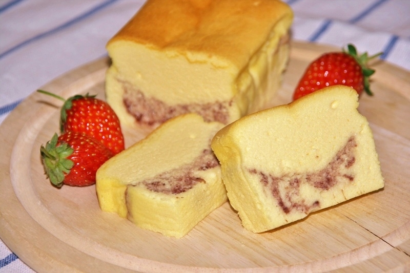 サワーたっぷり いちごジャムのスフレチーズケーキ レシピ Nakazawa 中沢グループ 生クリームの美味しさをゆっくり しっかり