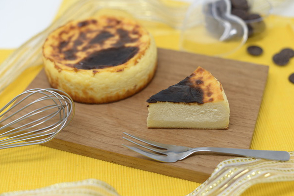 バスク風チーズケーキ レシピ Nakazawa 中沢グループ 生クリームの美味しさをゆっくり しっかり